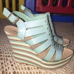 Anna Luz wedge